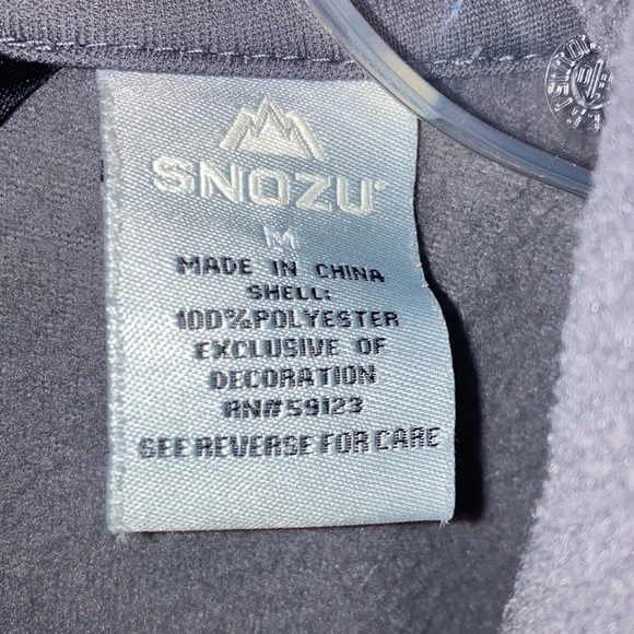 Snozu | Women’s GrayFleece Jacket w/plaid design - Size Medium - Picture 4 of 7